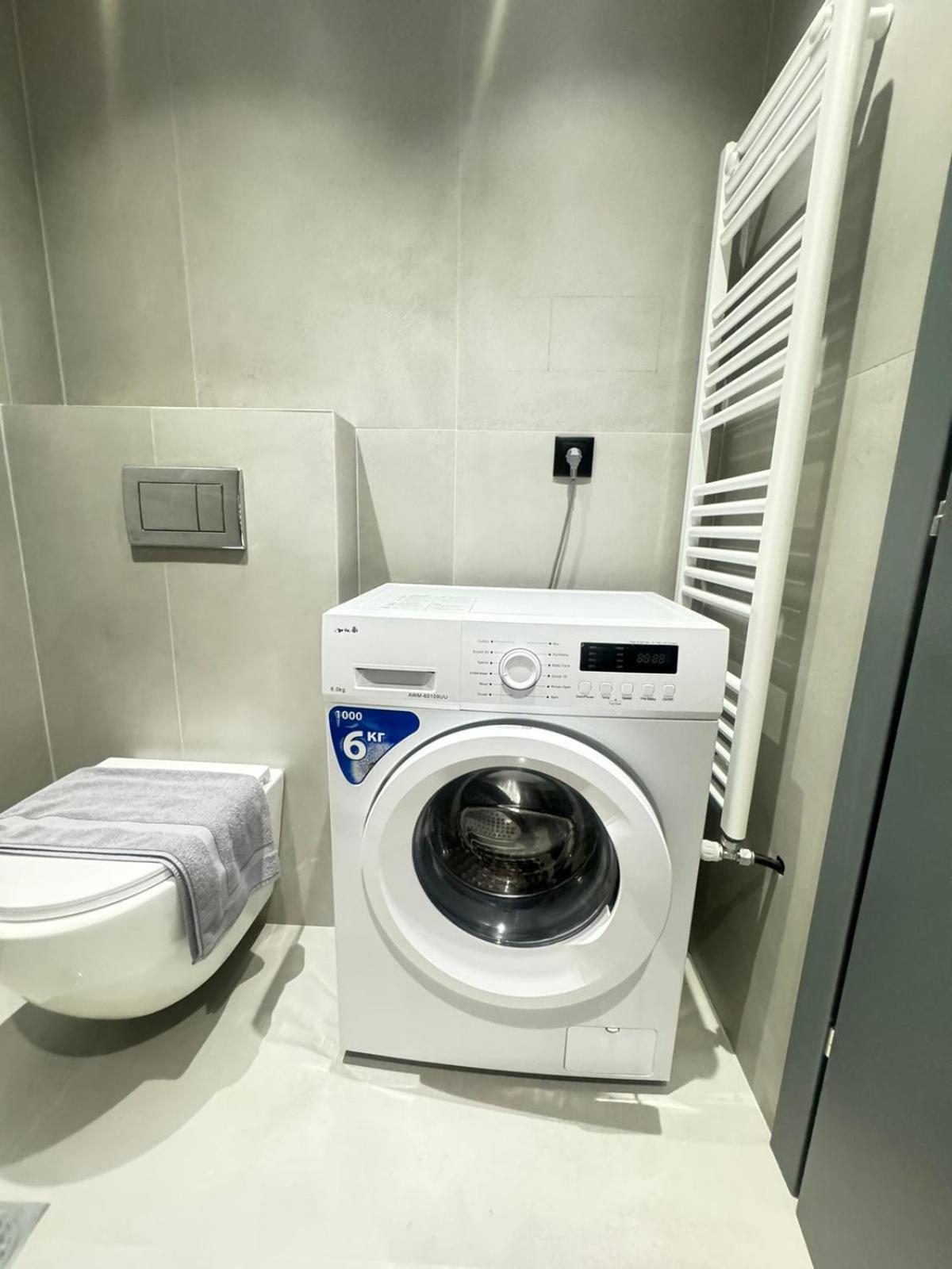 Luna-Your Urban Stay Tesalonika Bagian luar foto