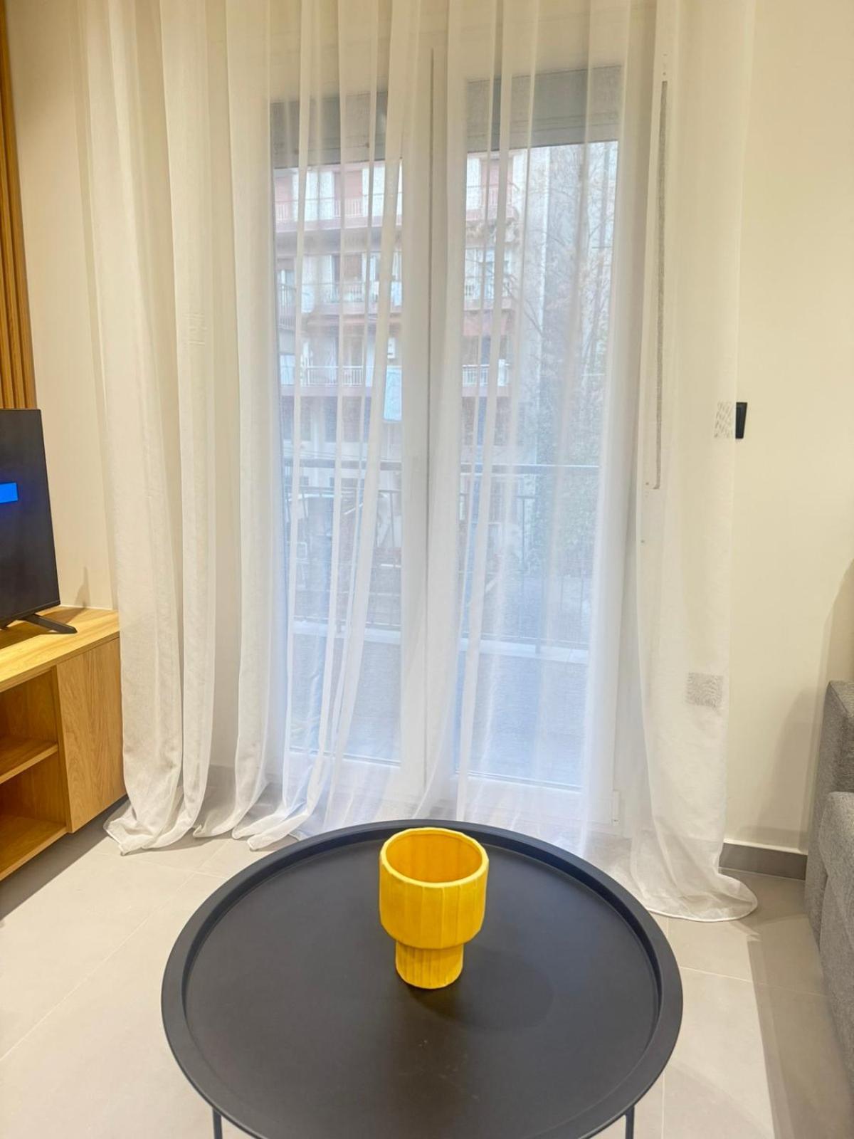 Luna-Your Urban Stay Tesalonika Bagian luar foto