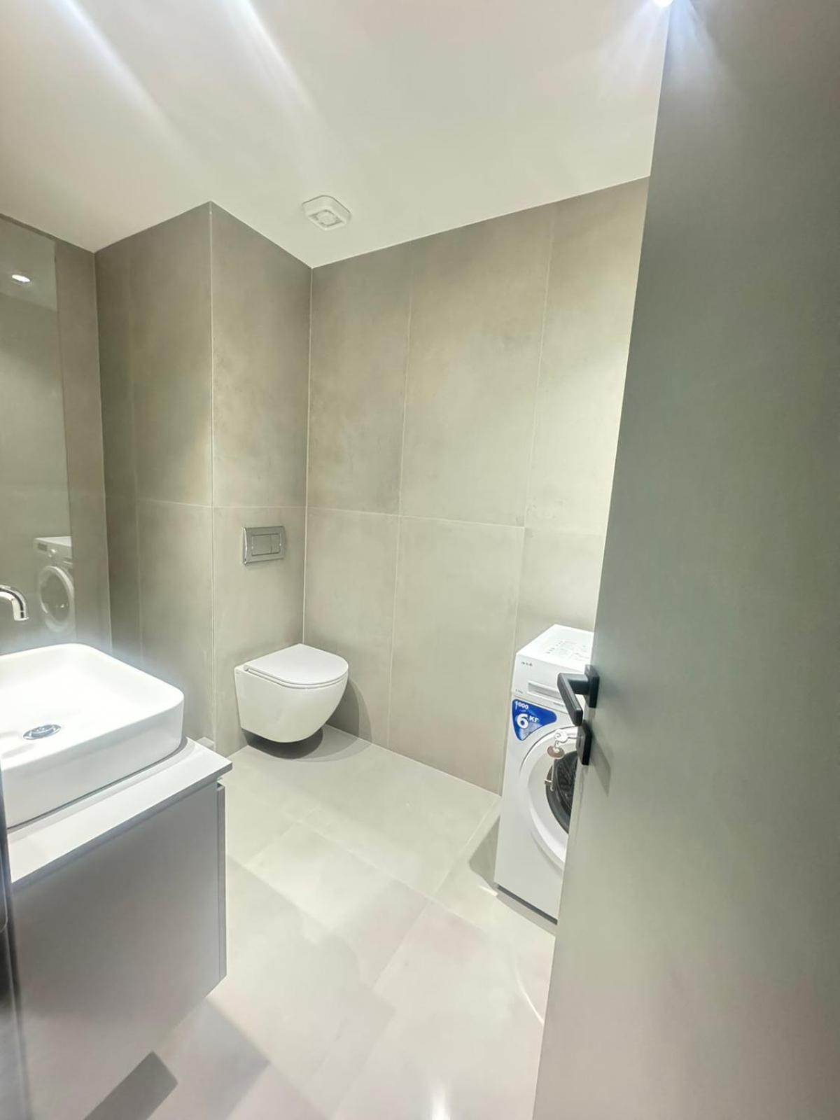 Luna-Your Urban Stay Tesalonika Bagian luar foto