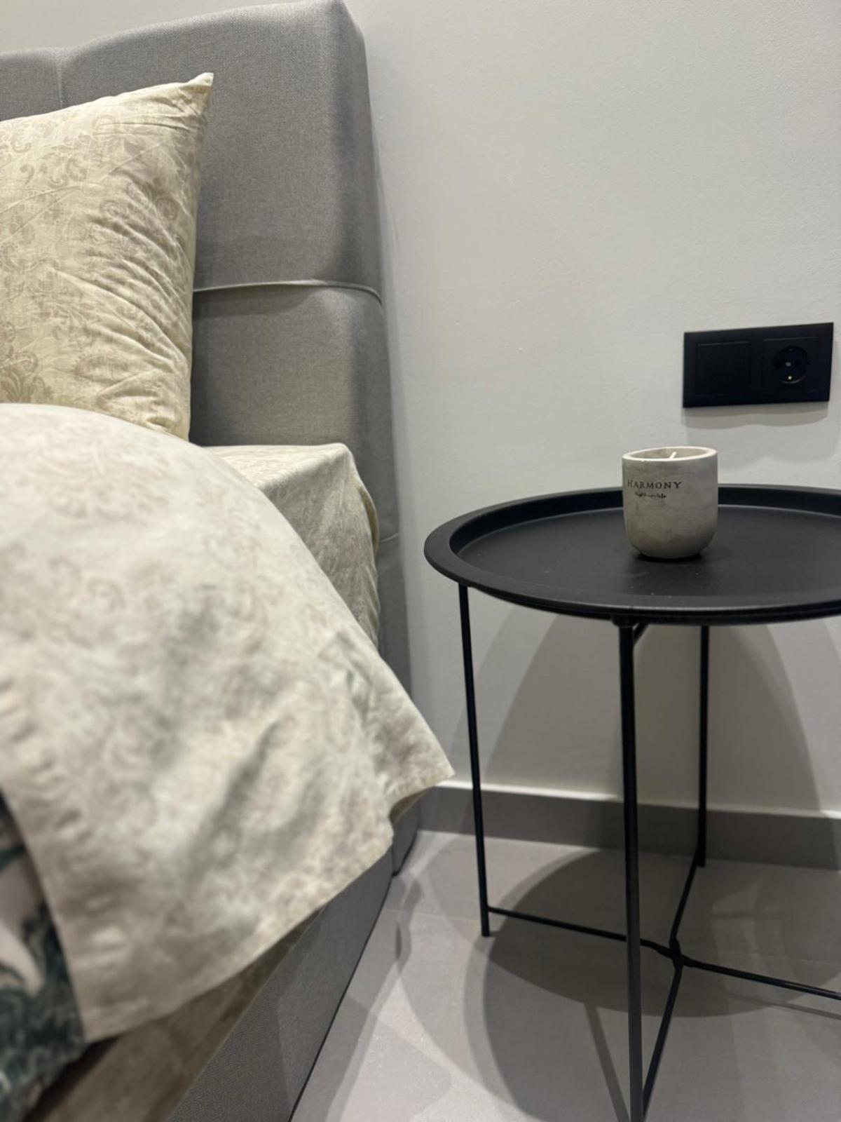 Luna-Your Urban Stay Tesalonika Bagian luar foto